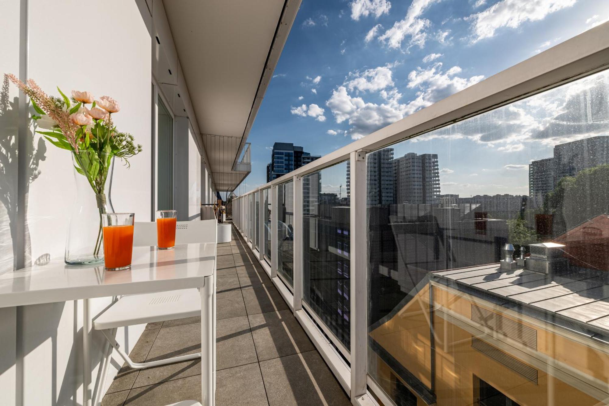 Witolda Riverside Apartments - Balcony, City View - By Rentujemy Wroclaw Exterior photo